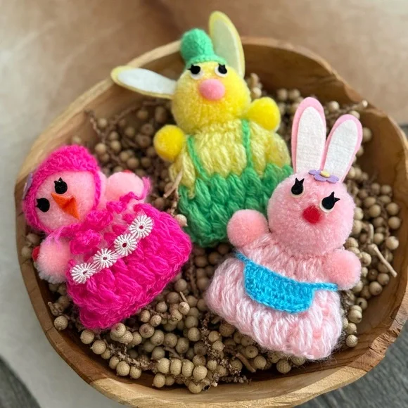Vintage Handmade Easter Chick & Bunny Trio Finger Puppets Easter Home Decor - Picture 1 of 10